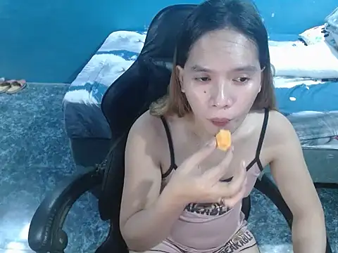 Snapshot of Asianpinaybeauty_yam007 chatting on 09/28/25, 10:53 Asianpinaybeauty yam007 online show from 09/28/25, 10:53
