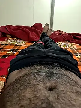 Snapshot of Royyy_dandol chatting on 01/22/25, 03:18 Royyy dandol online show from 01/22/25, 03:18