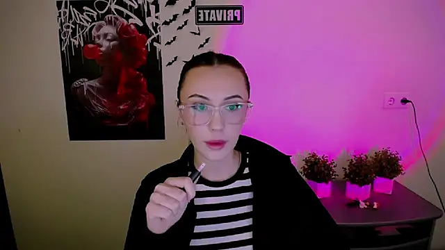 Nikonara Love online show from 03/12/25, 06:22