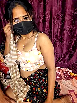 Snapshot of Hot_honey77 chatting on 03/11/25, 05:46 Hot honey77 online show from 03/11/25, 05:46