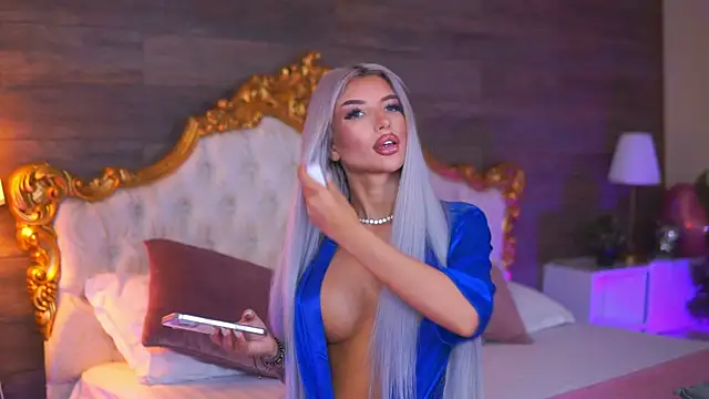 Juicy Jessye online show from 04/13/26, 07:52