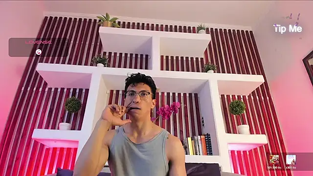 Snapshot of ApoloCruz chatting on 02/12/26, 03:12 ApoloCruz online show from 02/12/26, 03:12