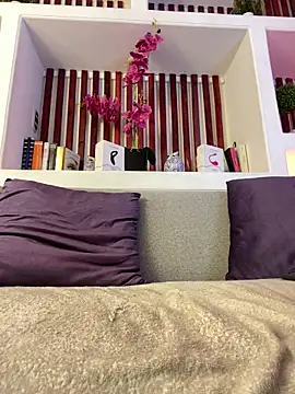 Snapshot of ApoloCruz chatting on 02/19/26, 03:46 ApoloCruz online show from 02/19/26, 03:46