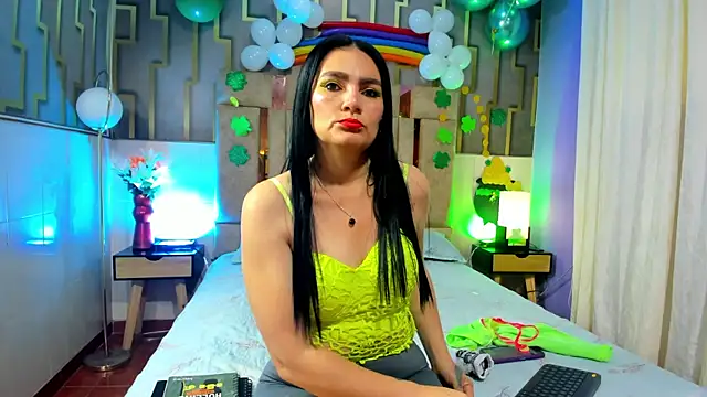 scarlet hit online show from 03/15/25, 04:24