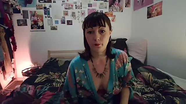 AdorahB3ll3 online show from 02/23/25, 08:00