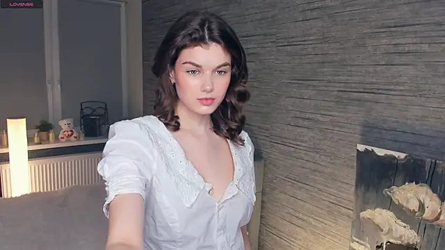 FloraDobb online show from 03/12/25, 08:10