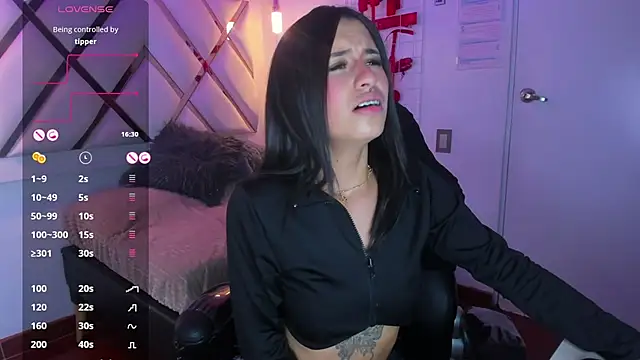 Snapshot of Belinda_Braund chatting on 02/27/25, 06:53 Belinda Braund online show from 02/27/25, 06:53