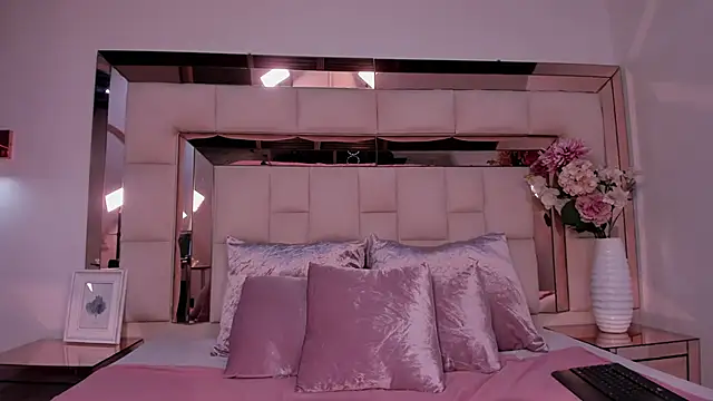 taliarussel online show from 03/20/25, 10:18