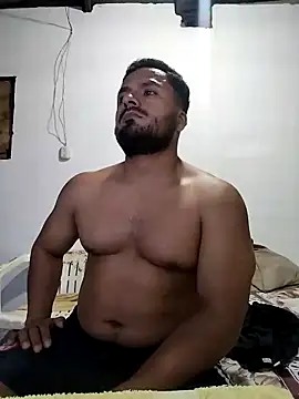 Snapshot of Ant1990 chatting on 03/04/25, 03:22 Ant1990 online show from 03/04/25, 03:22