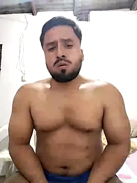 Snapshot of Ant1990 chatting on 03/07/25, 03:29 Ant1990 online show from 03/07/25, 03:29