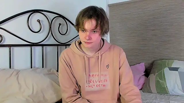 DemianEnglen online show from 04/21/26, 08:12