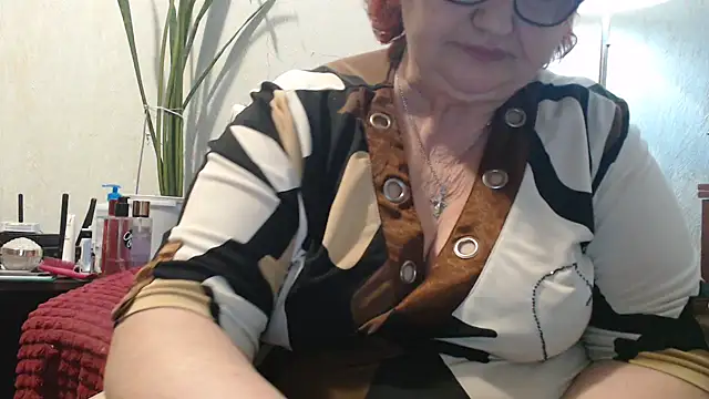 DeniseeRosea online show from 04/05/26, 12:30