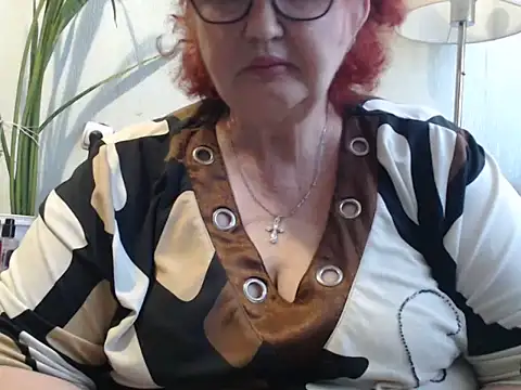 DeniseeRosea online show from 05/22/26, 12:11
