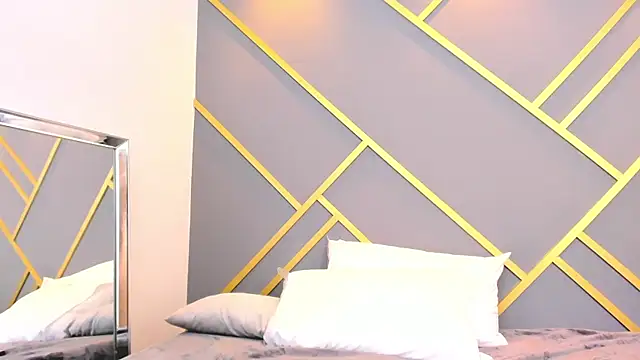 Snapshot of Alaia_Colins chatting on 03/03/25, 07:43 Alaia Colins online show from 03/03/25, 07:43