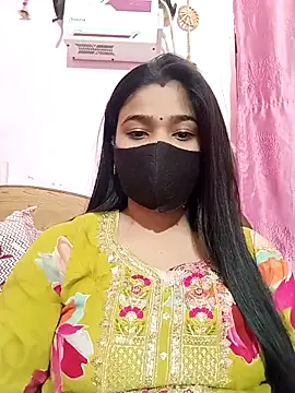 Snapshot of Simran-001 chatting on 11/27/25, 07:21 Simran-001 online show from 11/27/25, 07:21