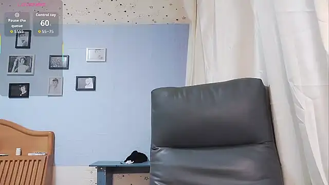 ManMan-520 online show from 11/12/25, 06:41