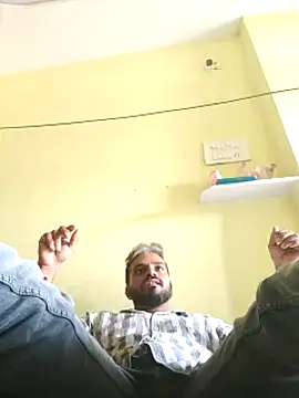 RaviRoy2326 online show from 02/11/25, 08:15