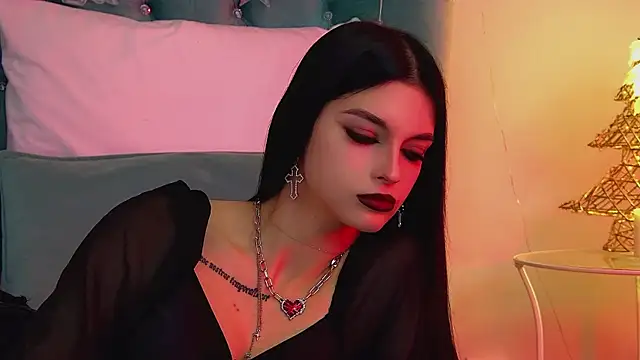 BeverlyMost online show from 12/19/25, 07:15