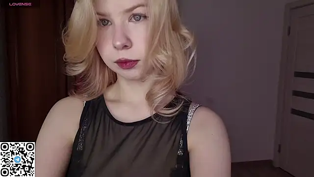 LynetHakes online show from 04/25/26, 06:27