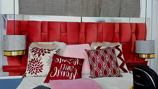 NatyParker online show from 09/17/25, 01:46