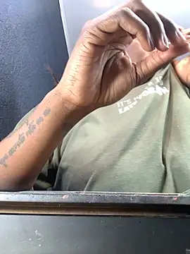 NatyParker online show from 10/15/25, 12:27