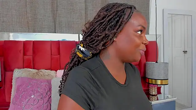 NatyParker online show from 11/22/25, 01:54