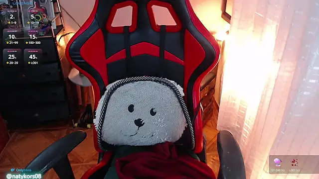 natyk m online show from 04/18/26, 01:09