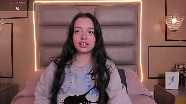 CAYLINCOLLINS online show from 02/24/26, 03:04