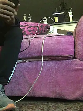 Snapshot of aebaleek2505 chatting on 02/22/25, 09:04 aebaleek2505 online show from 02/22/25, 09:04