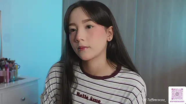 Snapshot of sophi_lii chatting on 12/20/25, 12:29 sophi lii online show from 12/20/25, 12:29