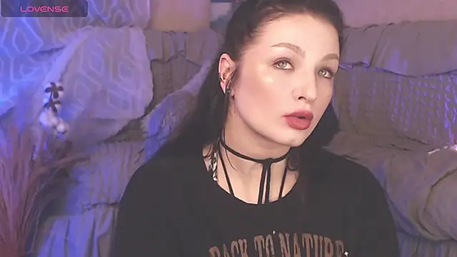 Snapshot of BritneyBarker chatting on 01/16/25, 01:27 BritneyBarker online show from 01/16/25, 01:27