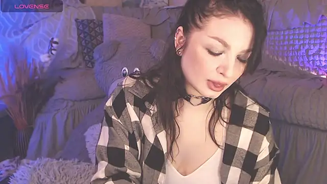 Snapshot of BritneyBarker chatting on 01/31/25, 12:50 BritneyBarker online show from 01/31/25, 12:50