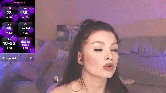 Snapshot of BritneyBarker chatting on 02/16/25, 05:26 BritneyBarker online show from 02/16/25, 05:26