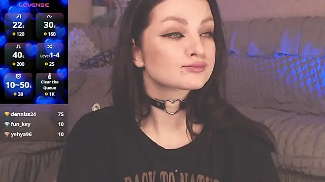 Snapshot of BritneyBarker chatting on 02/26/25, 04:36 BritneyBarker online show from 02/26/25, 04:36