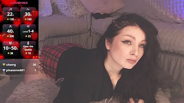 Snapshot of BritneyBarker chatting on 03/04/25, 04:06 BritneyBarker online show from 03/04/25, 04:06