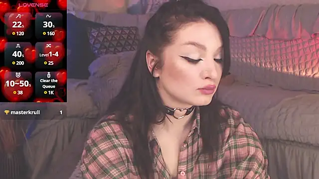 Snapshot of BritneyBarker chatting on 03/12/25, 04:41 BritneyBarker online show from 03/12/25, 04:41