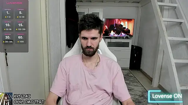 Snapshot of DavidNaidis chatting on 01/26/25, 03:06 DavidNaidis online show from 01/26/25, 03:06