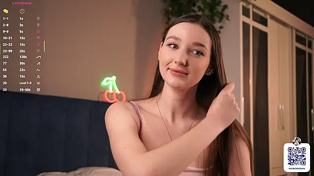 Snapshot of GeorginaDudley chatting on 09/13/25, 07:08 GeorginaDudley online show from 09/13/25, 07:08