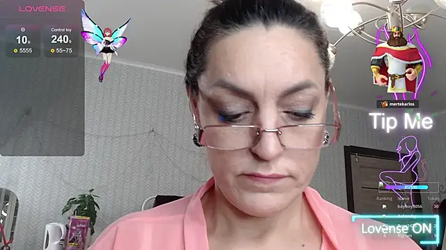 Snapshot of Soffya_Soy chatting on 11/09/25, 01:37 Soffya Soy online show from 11/09/25, 01:37