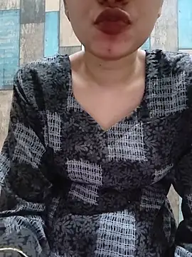 Snapshot of cute_IndianBabe chatting on 05/18/26, 12:40 cute IndianBabe online show from 05/18/26, 12:40