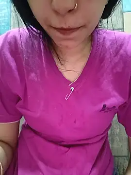 Snapshot of cute_IndianBabe chatting on 06/12/26, 12:42 cute IndianBabe online show from 06/12/26, 12:42