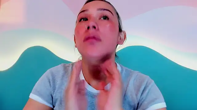 Snapshot of Lannajansen chatting on 12/15/25, 03:05 Lannajansen online show from 12/15/25, 03:05