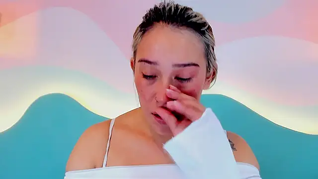 Snapshot of Lannajansen chatting on 12/17/25, 01:39 Lannajansen online show from 12/17/25, 01:39