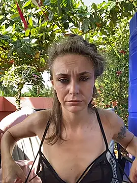 White Lu online show from 02/28/26, 02:12