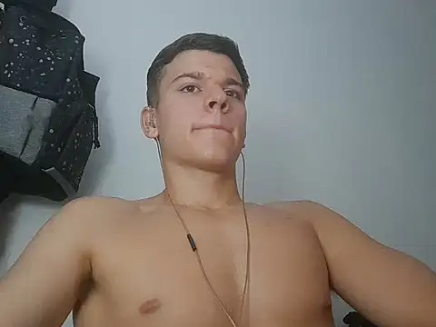 vitorsafado19 online show from 02/09/25, 04:57