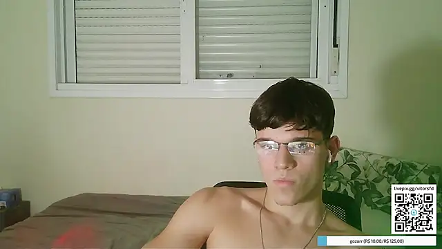 Snapshot of vitorsafado19 chatting on 02/08/26, 03:21 vitorsafado19 online show from 02/08/26, 03:21