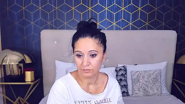 Snapshot of ValeryBlakes chatting on 09/08/25, 06:18 ValeryBlakes online show from 09/08/25, 06:18