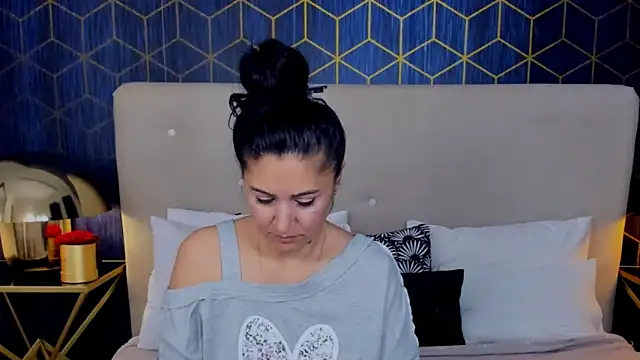 ValeryBlakes online show from 11/02/25, 07:05