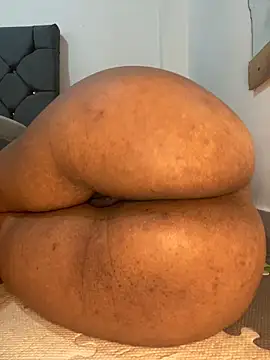 Snapshot of Charlotte_bronxxx chatting on 09/19/25, 08:42 Charlotte bronxxx online show from 09/19/25, 08:42