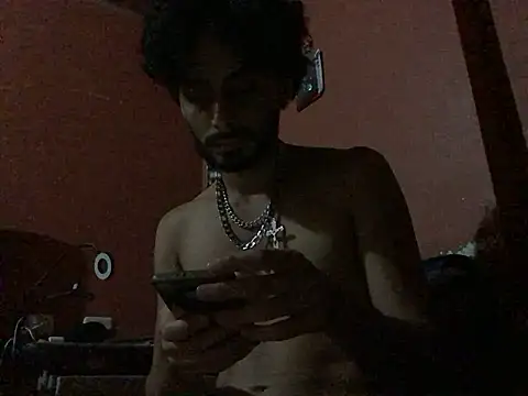 Snapshot of Nooneisthis chatting on 01/27/25, 09:55 Nooneisthis online show from 01/27/25, 09:55